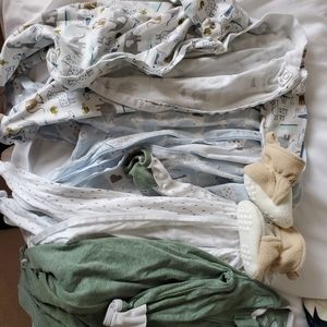 Baby clothes bundle